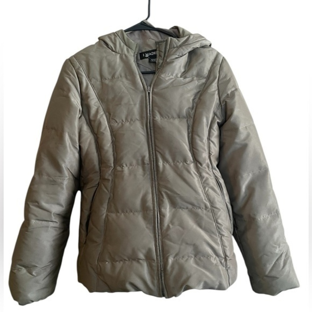 1 Madison Puffer Jacket with hoodie and zippers winter coat
